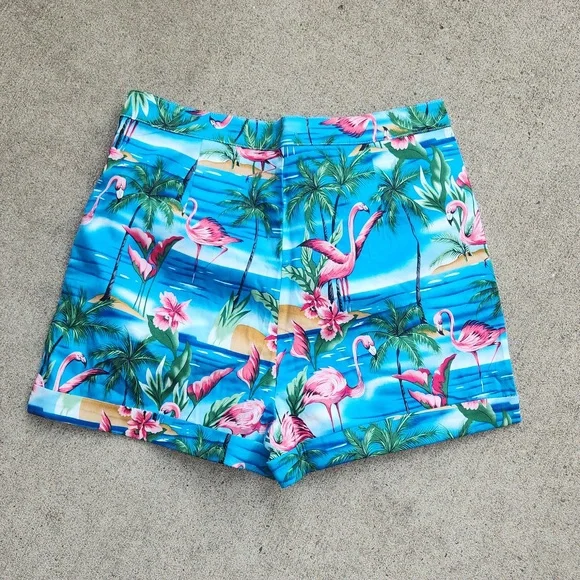 Collectif retro flamingo shorts - Picture 8 of 10